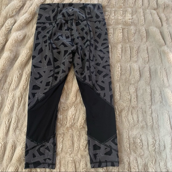 Lululemon leggings - Picture 4 of 4